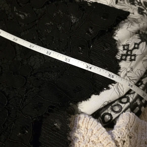 Betsy Johnson Black Lace Dress Long Sleeve Witchy Goth Size 4 - Picture 9 of 9